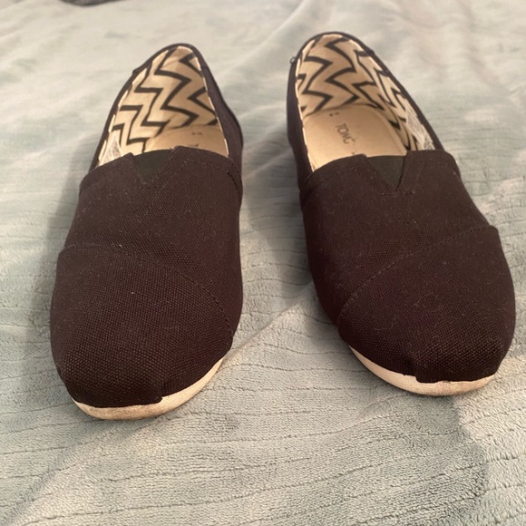 Toms women shoes size 9 black - Picture 4 of 5